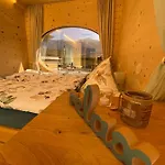 Casa vacanze Unique Tiny Eco With Gorgeous Views To Jungfrau Massiv *