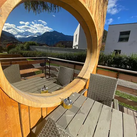 Unique Tiny Eco With Gorgeous Views To Jungfrau Massiv Feriehus *