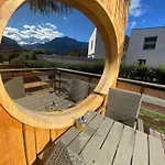 Unique Tiny Eco With Gorgeous Views To Jungfrau Massiv Holiday home *