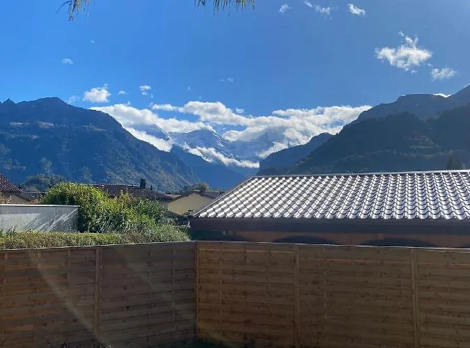 Ferienhaus Unique Tiny Eco With Gorgeous Views To Jungfrau Massiv Interlaken