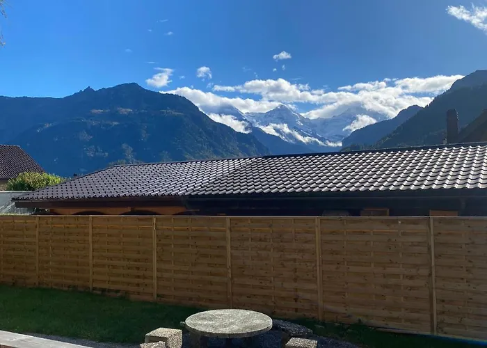 Ferienhaus Unique Tiny Eco With Gorgeous Views To Jungfrau Massiv *